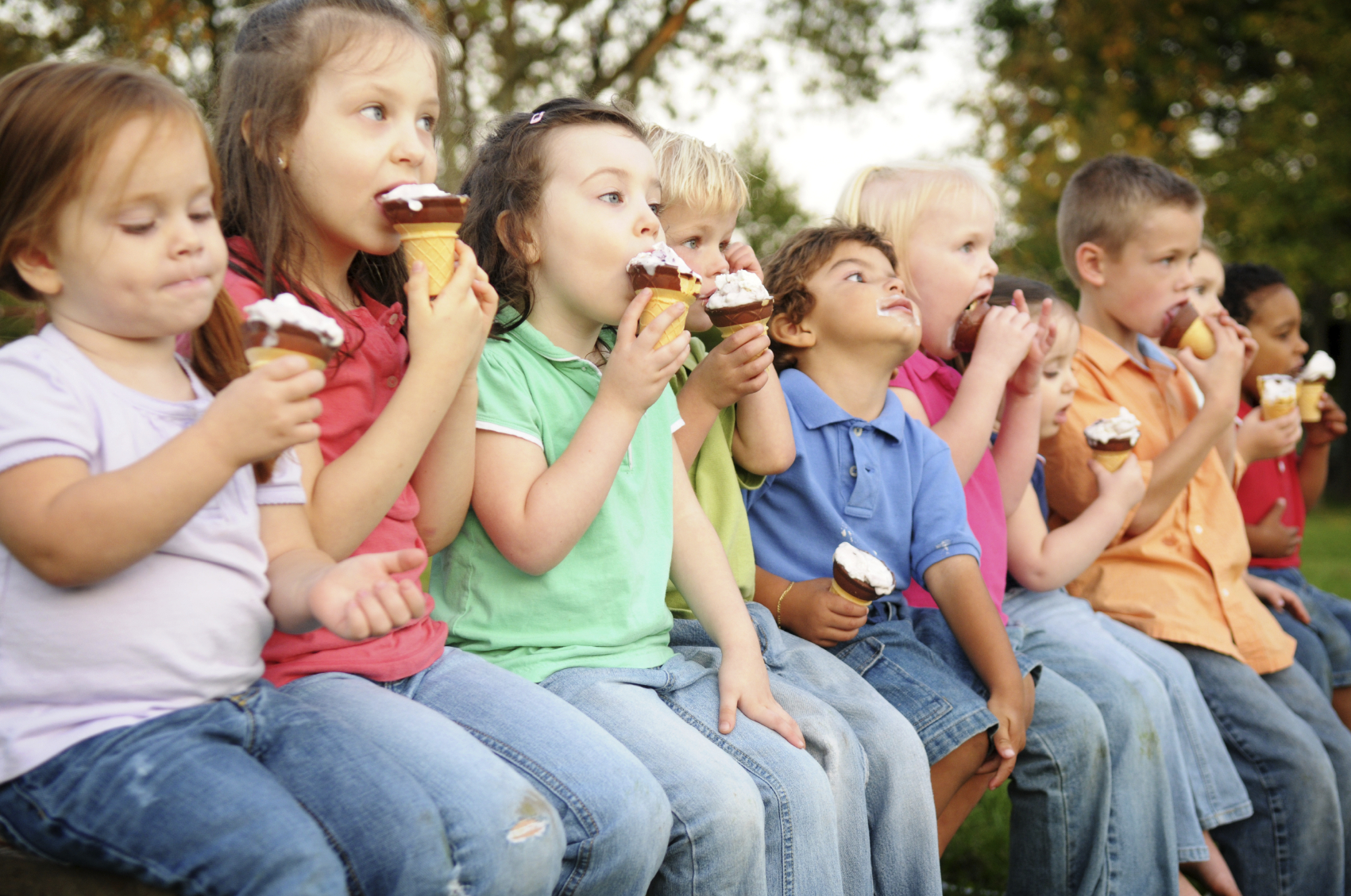 Kids-eating-Ice-Cream